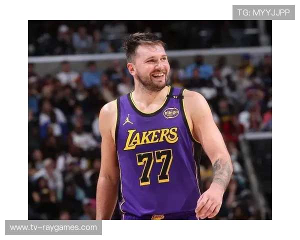 勇士揭幕战力擒湖人东契奇空砍43分难救主精彩拉开新赛季序幕